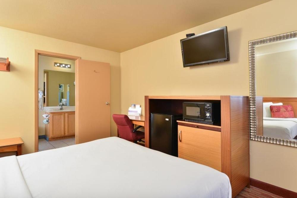 Americas Best Value Inn Lakewood South Tacoma